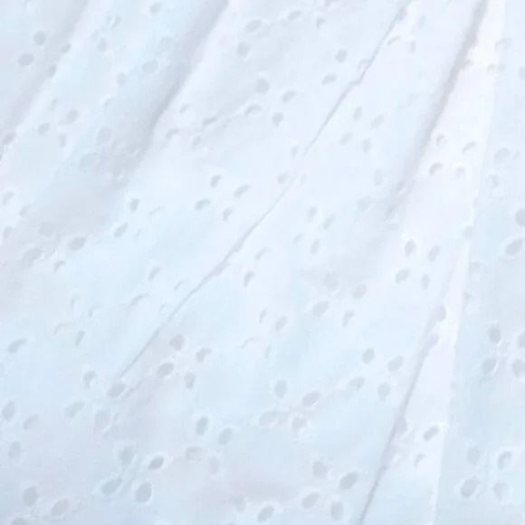 Gymboree Baby and Toddler Girl Eyelet Dress Size 18-24 - Picture 7 of 9